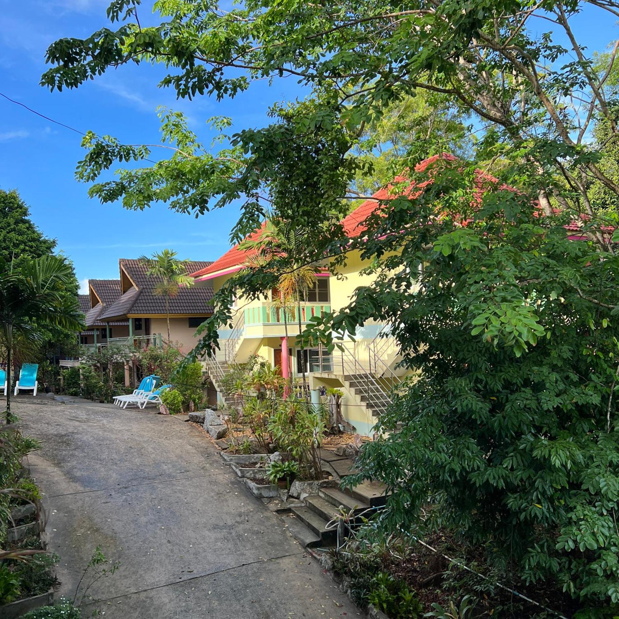 Kata Villa Merit Hill Bungalows Karon Ngoại thất bức ảnh